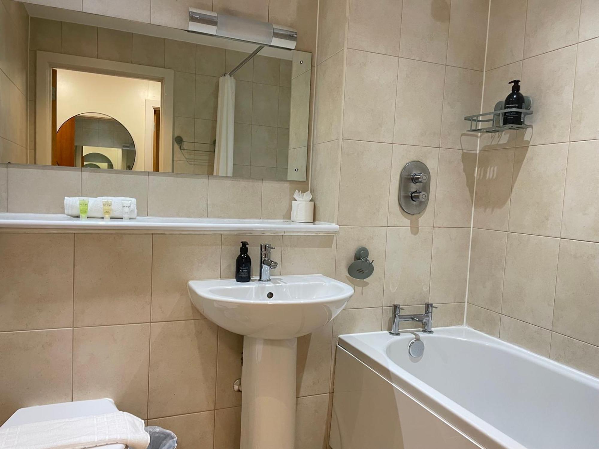 Centre - Chinatown 1bed
